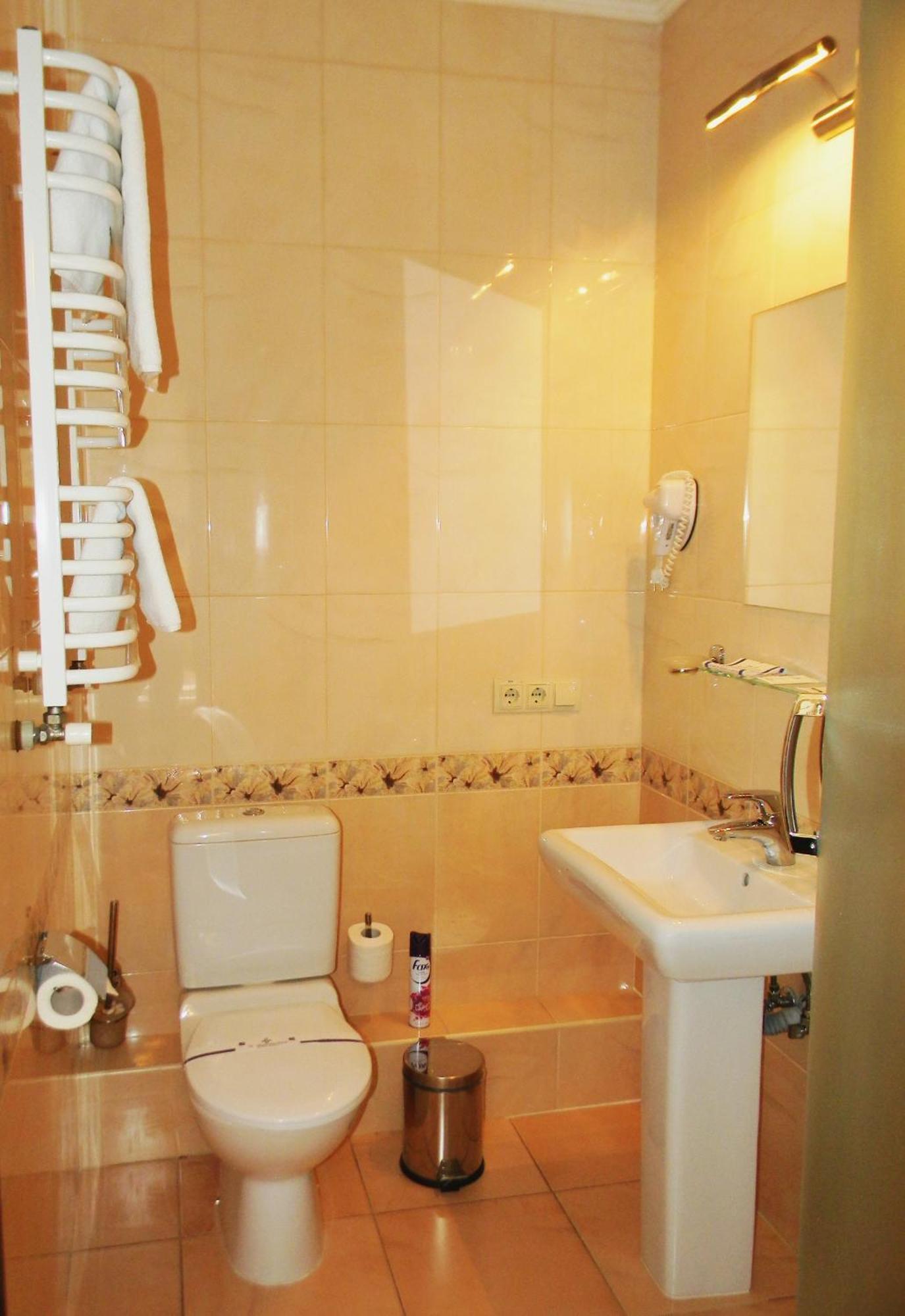 Franz Hotel&Restaurant Ivano-Frankivsk Bilik gambar