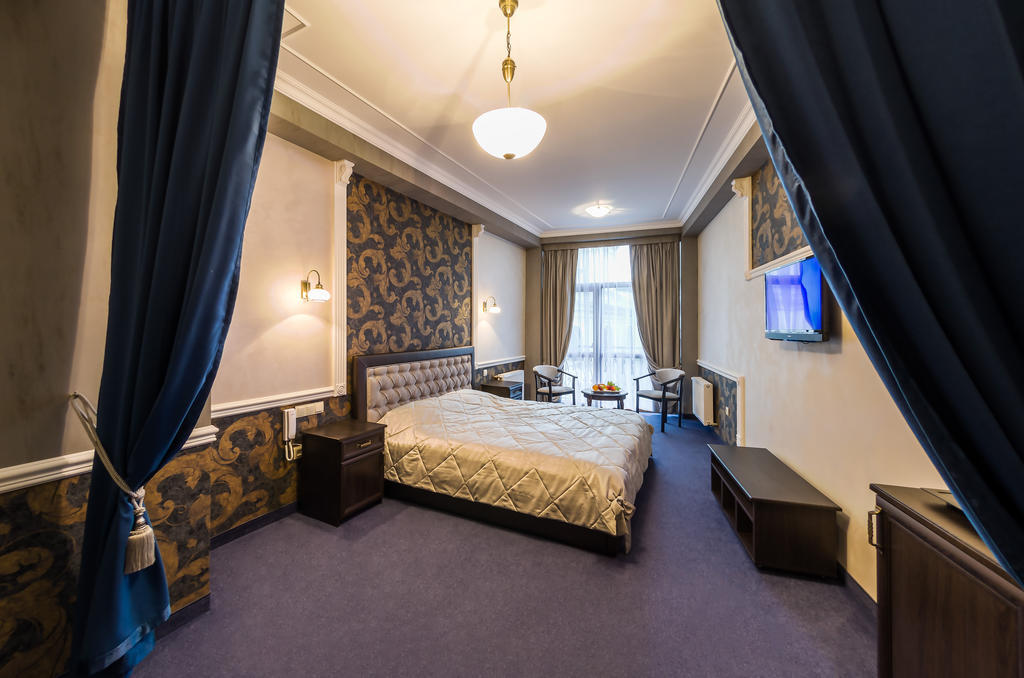 Franz Hotel&Restaurant Ivano-Frankivsk Bilik gambar